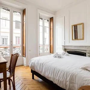  Appartement Dify Castries Quartier Ainay